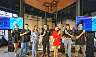 OPPO Collaborates with Christy Ng for It’s New Reno4 Pro Galatic Blue