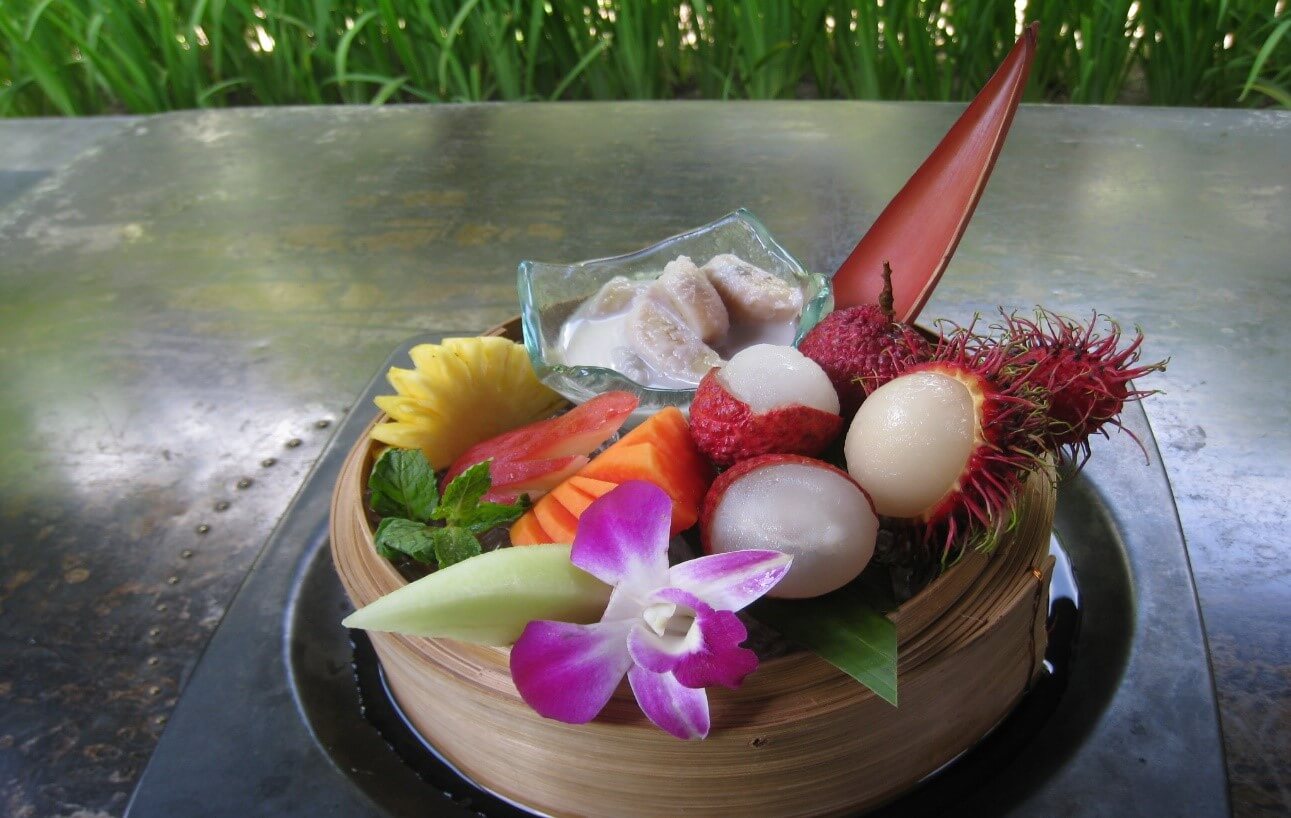 The Slate is inviting guests to recreate pollamai ruam buat chi, an interpretation of a popular Thai dessert