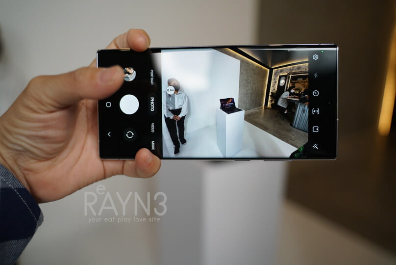 Samsung Galaxy S22 Ultra Wide Angle getting more wider