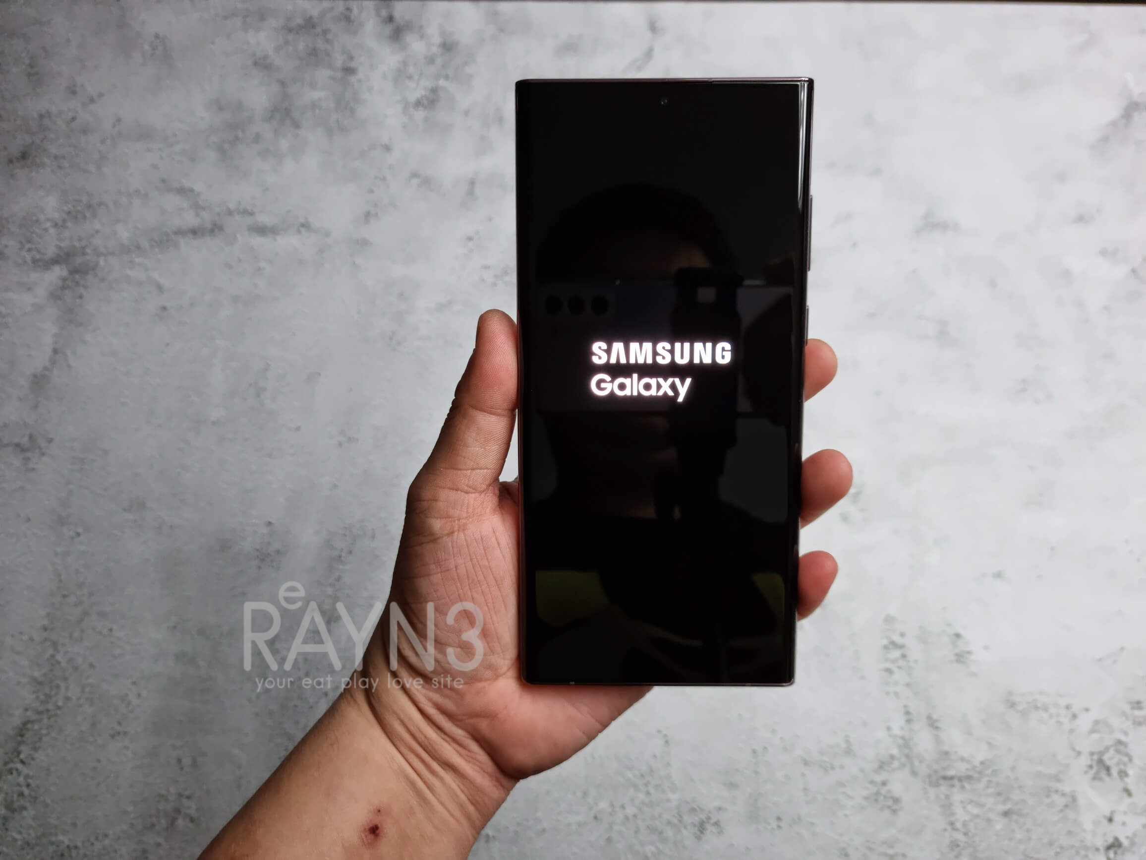 Samsung Galaxy S22 Ultra Screen Display