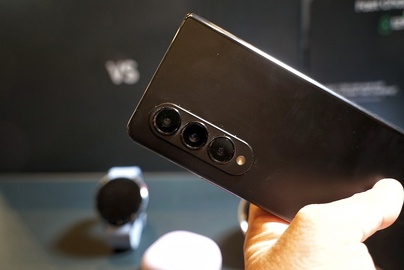 Galaxy Z Fold 4 Camera