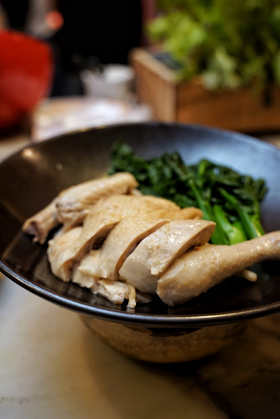 Steamed Village Chicken with Fried Garlic