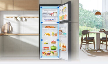 Beyond the Fridge: Discover the Smart Features of BESPOKE Top Mount Freezer